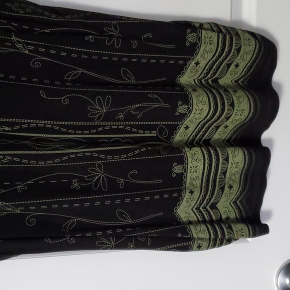 Laura flutter sleeve blouse - Picture 3 of 8